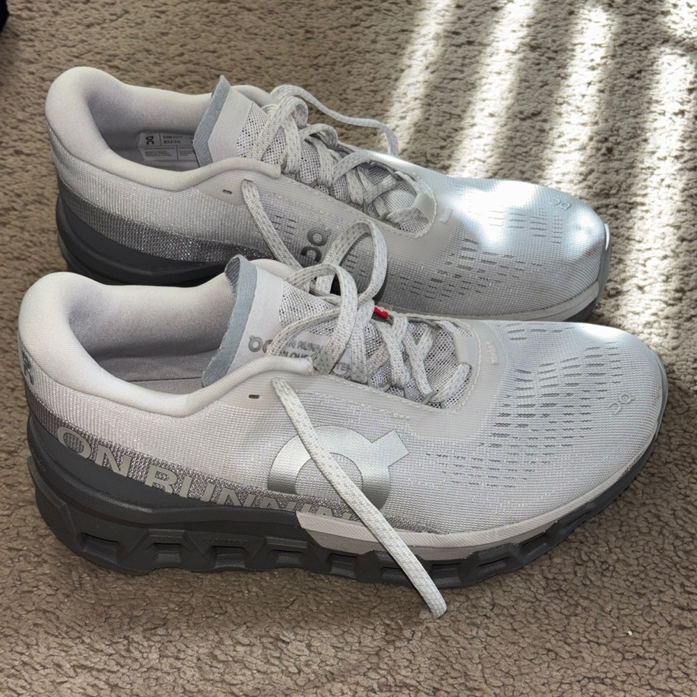 Women’s on cloud monsters